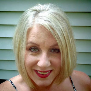 Meet your Posher, Angie